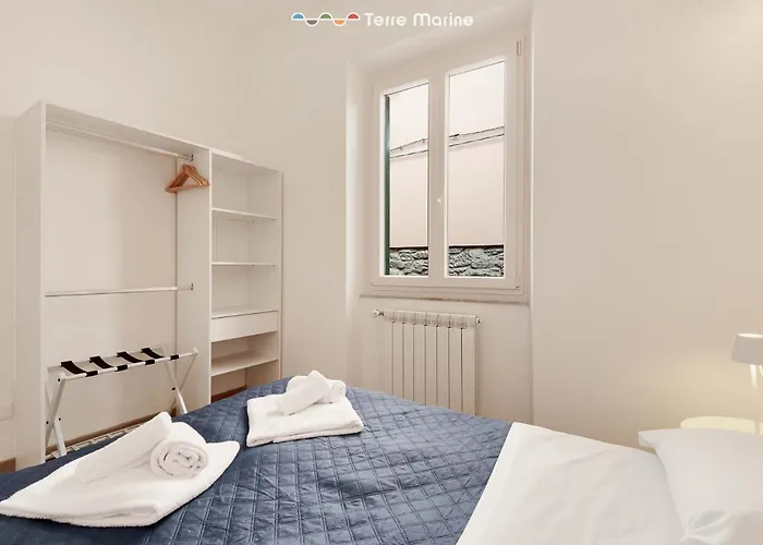 Oltremare, Terre Marine Manarola